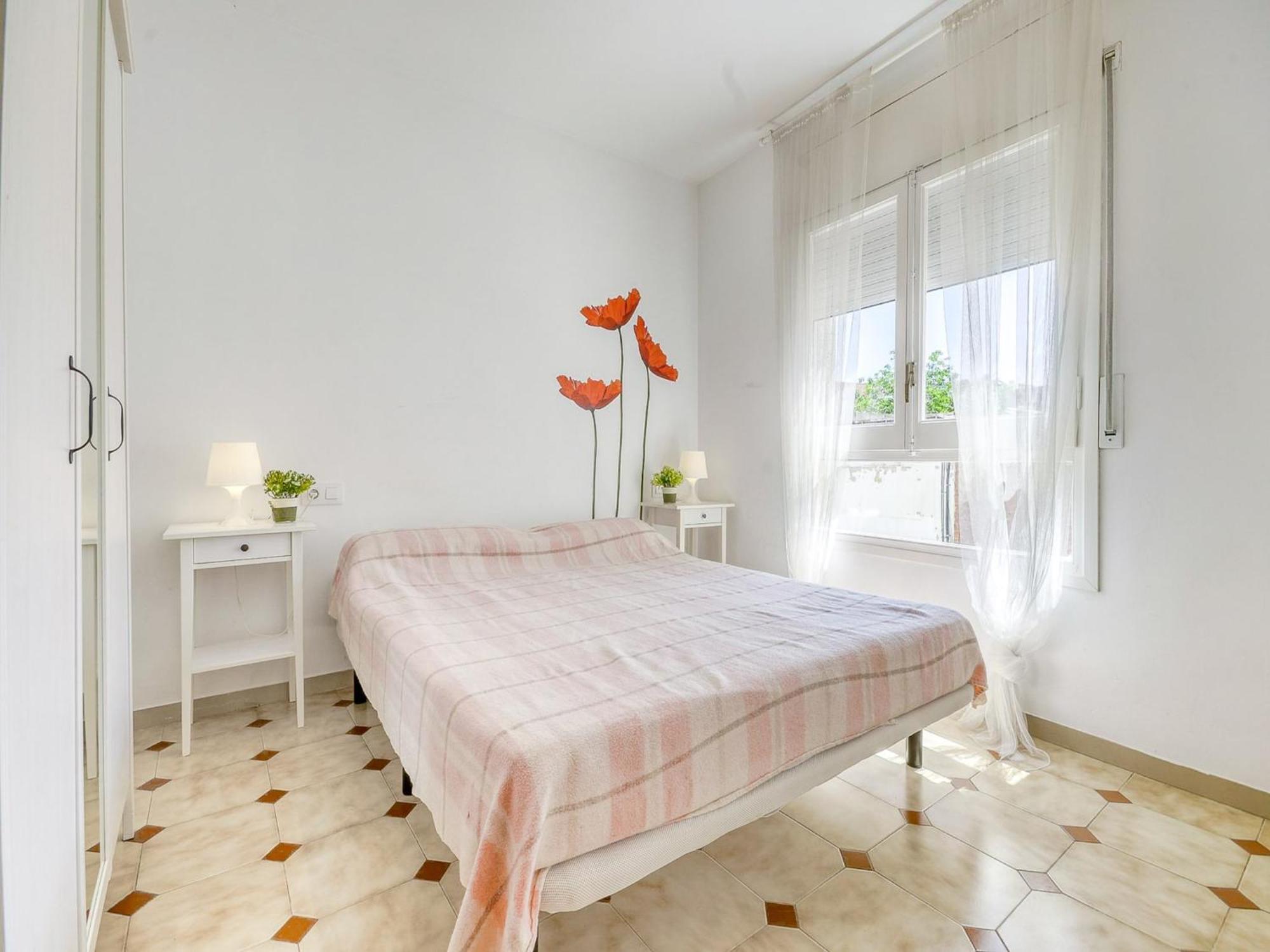 With Communal Pool Appartement Roses